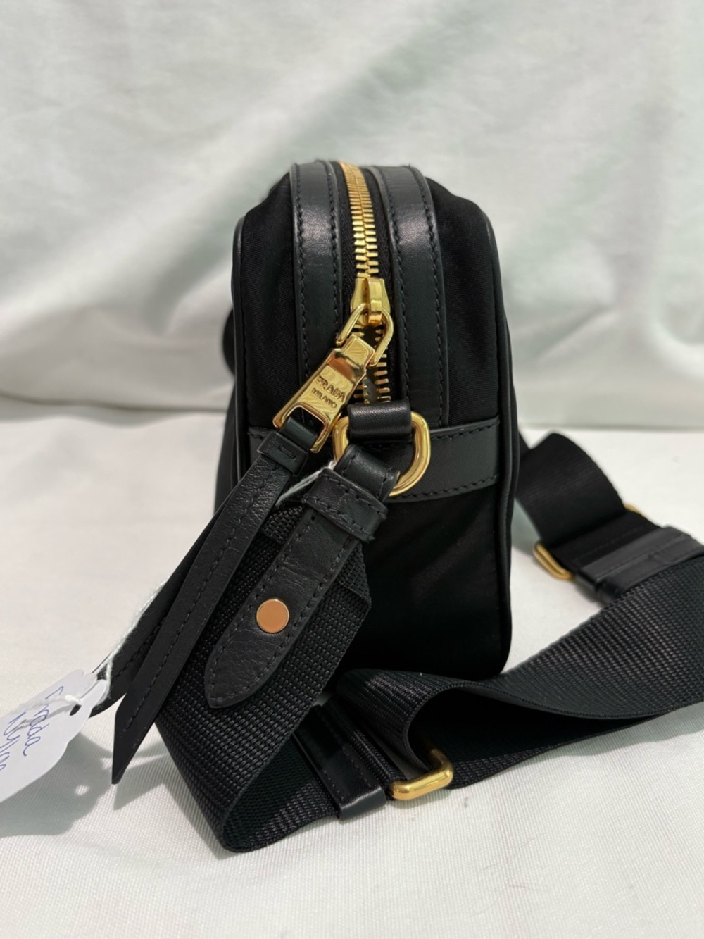 Authentic Prada black crossbody camera bag with cards - Picture 12 of 13